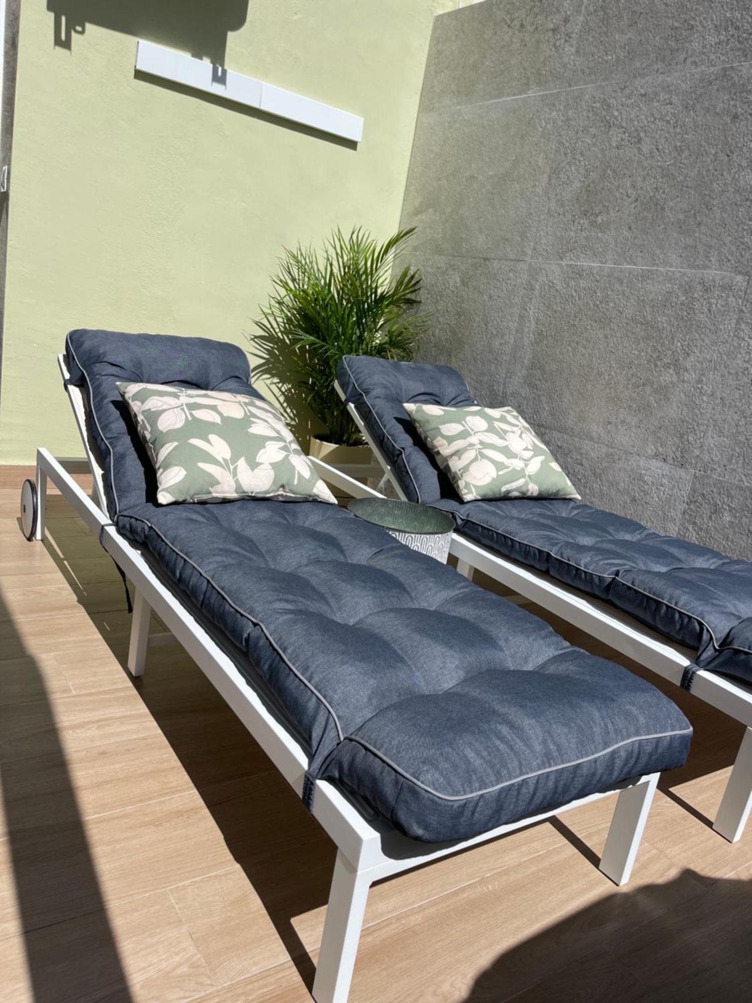 Gran Atico Con Terraza En El Centro De Alicante Eksteriør bilde